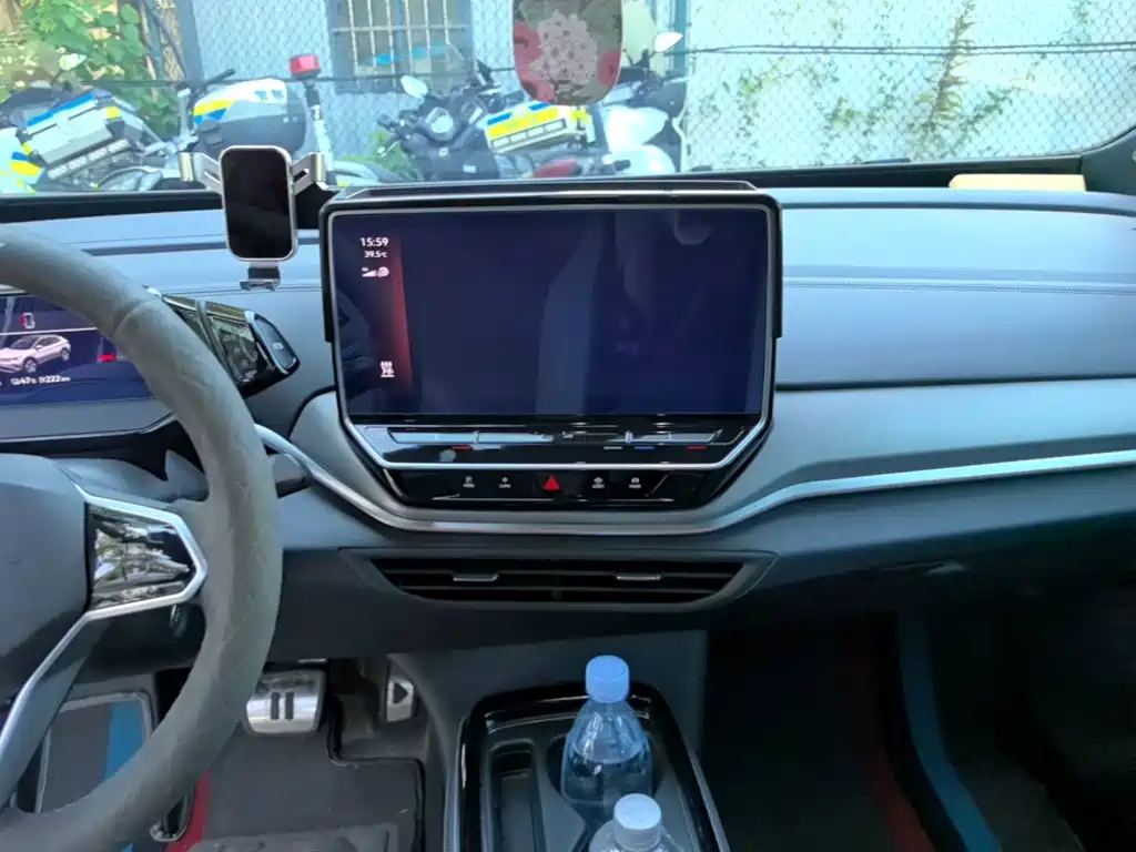 Volkswagen ID.4 Crozz — миниатюра 13