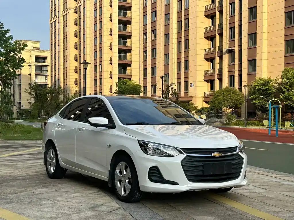 CHEVROLET KOVOZ