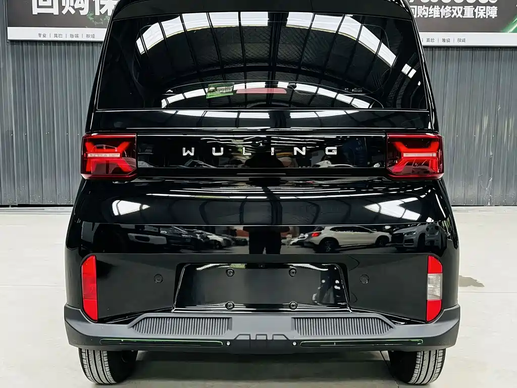Wuling MINIEV — миниатюра 5