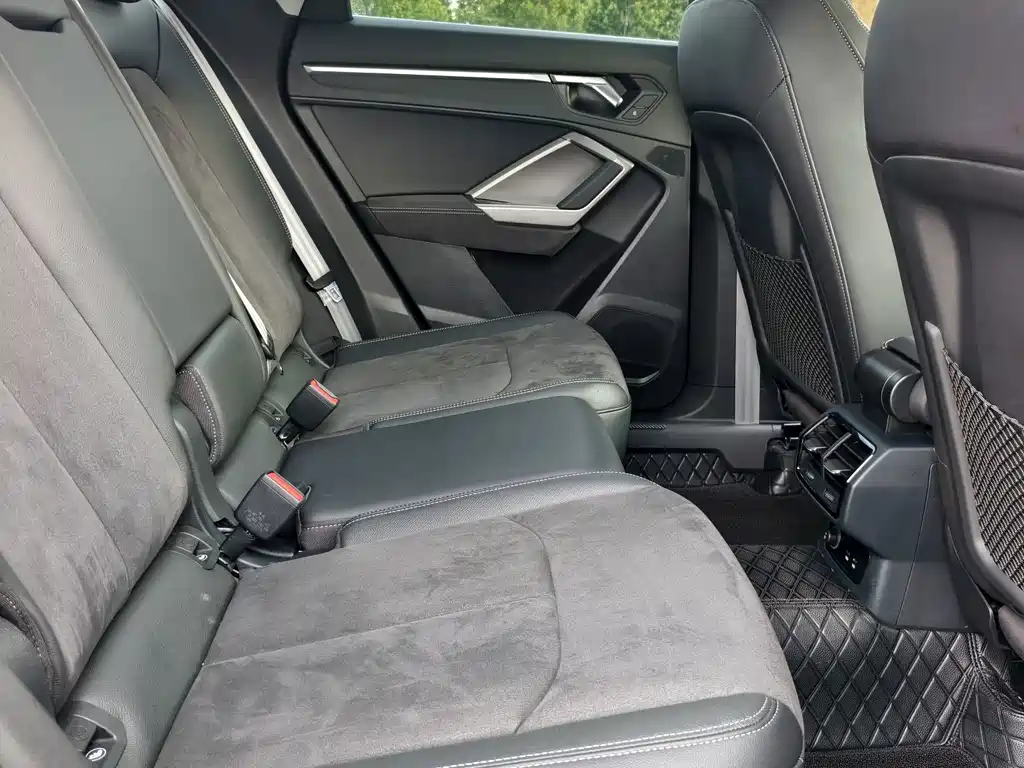 Audi Q3 — миниатюра 13