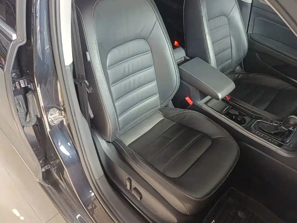 Volkswagen Passat — миниатюра 25