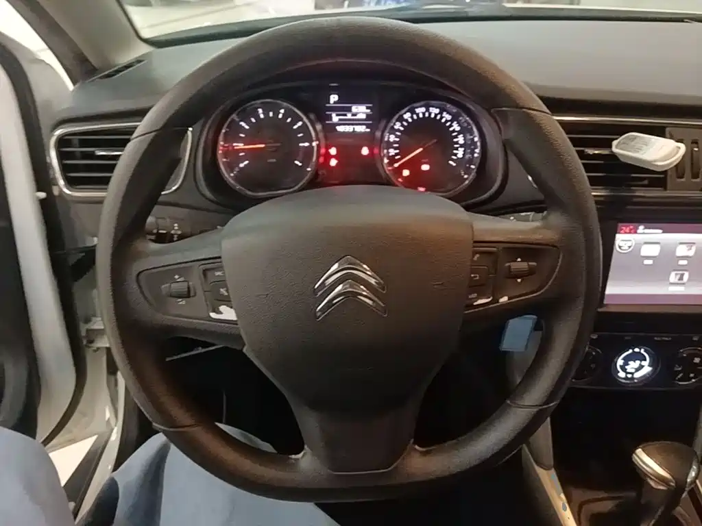 Citroen C3-XR — миниатюра 11