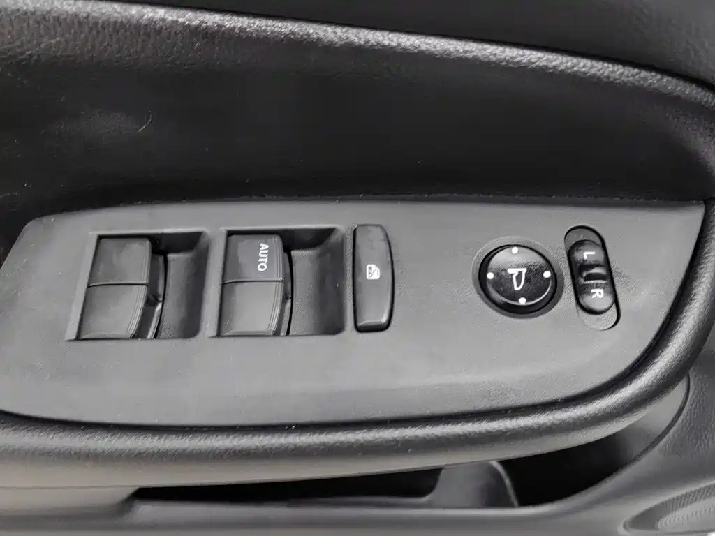 Honda Fit — миниатюра 9