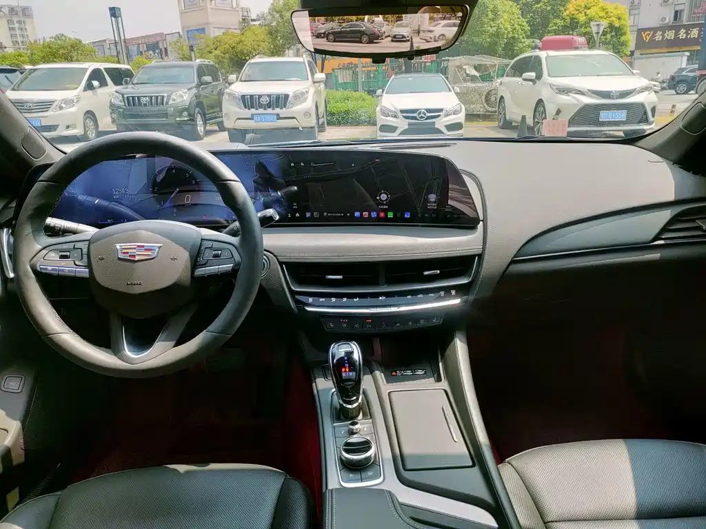 Cadillac CT5 — миниатюра 29