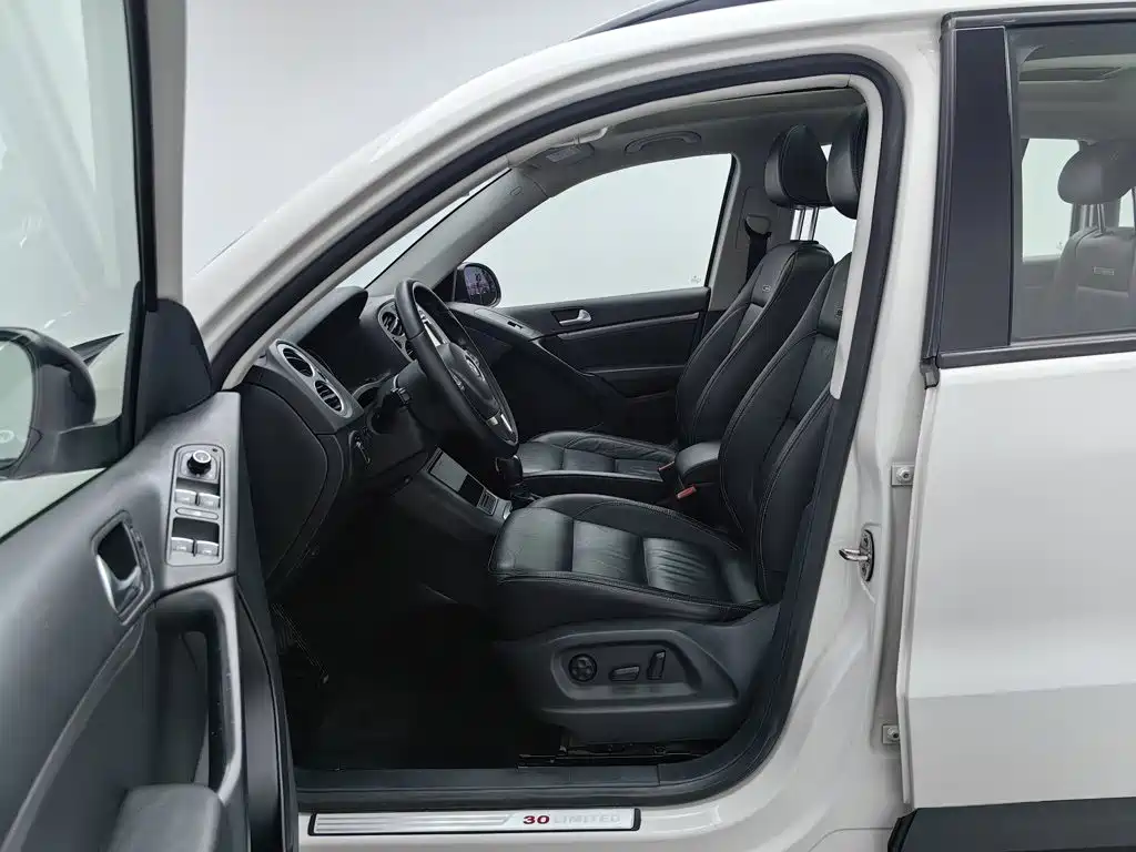Volkswagen Tiguan — миниатюра 10