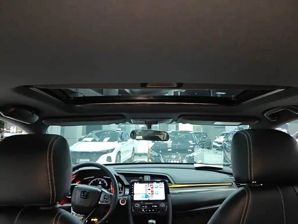 Honda Civic — миниатюра 18
