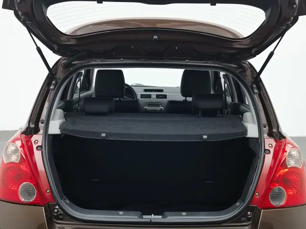 Suzuki Swift — миниатюра 16