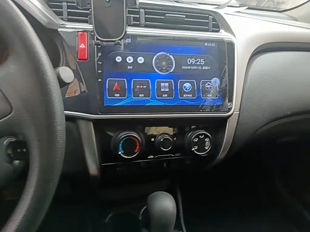 Honda City — миниатюра 13