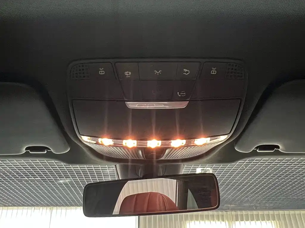 Mercedes-Benz GLC — миниатюра 17