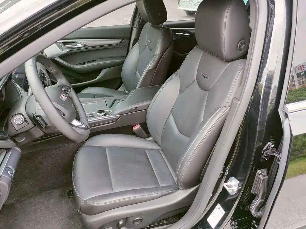 Cadillac CT5 — миниатюра 29