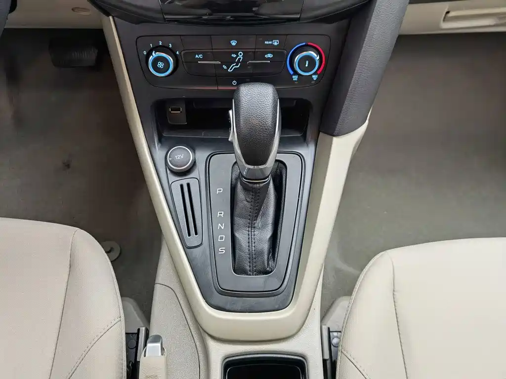 Ford Focus — миниатюра 13