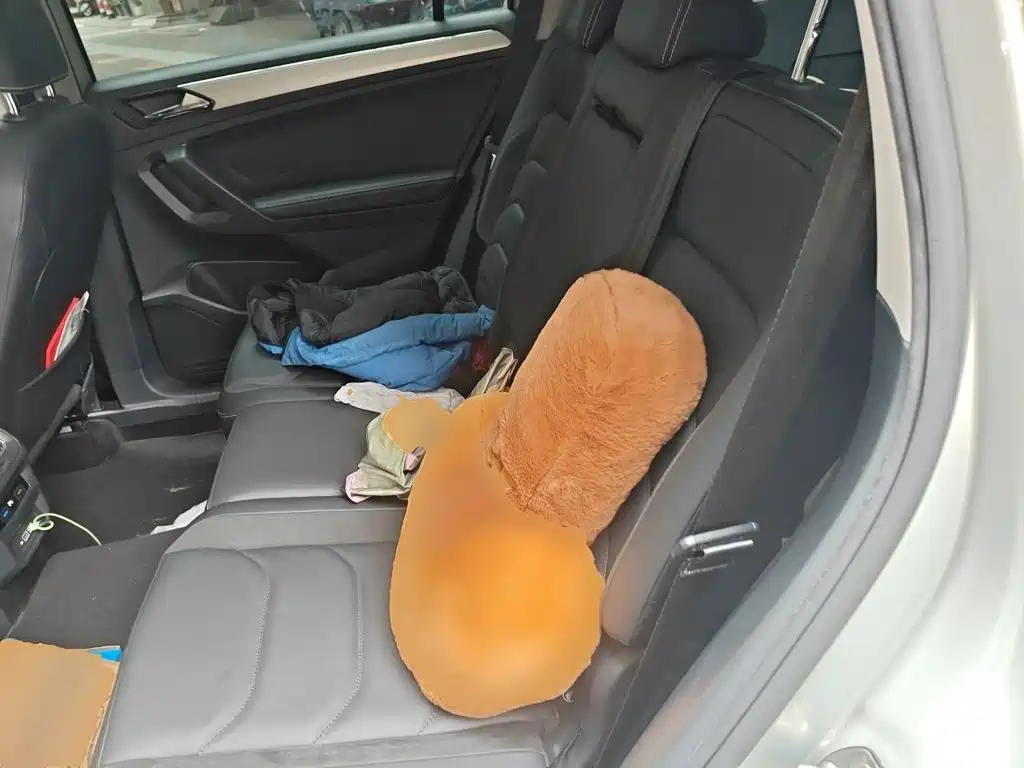 Volkswagen Tiguan L — миниатюра 18
