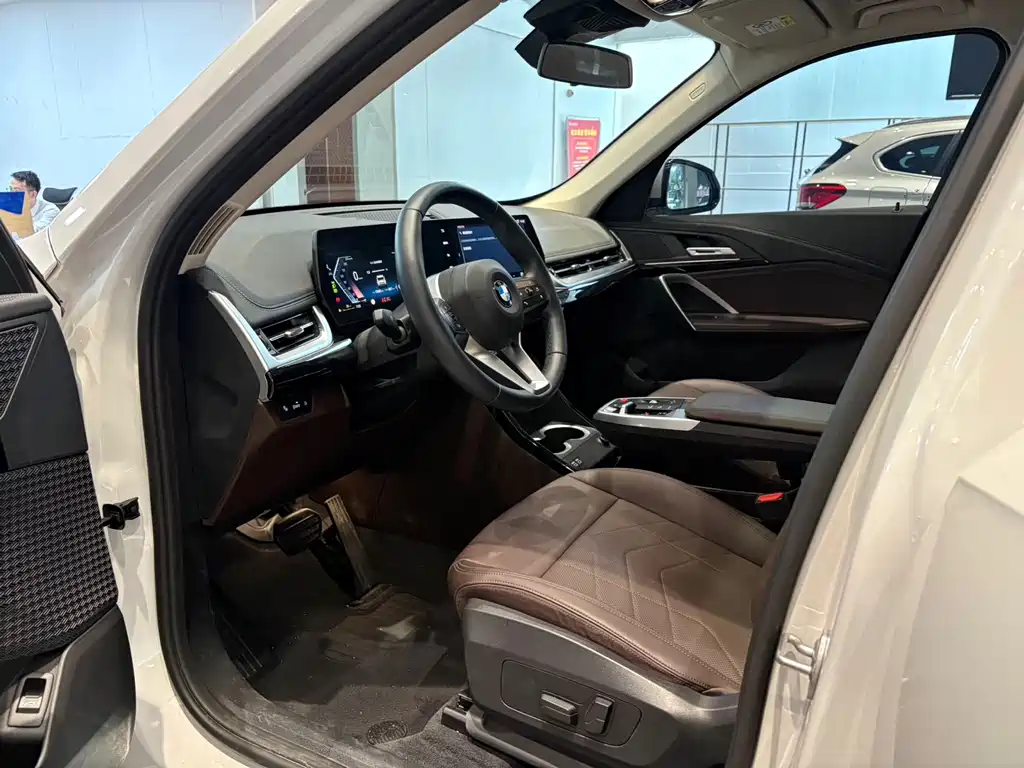 BMW X1 2023 sDrive20Li X