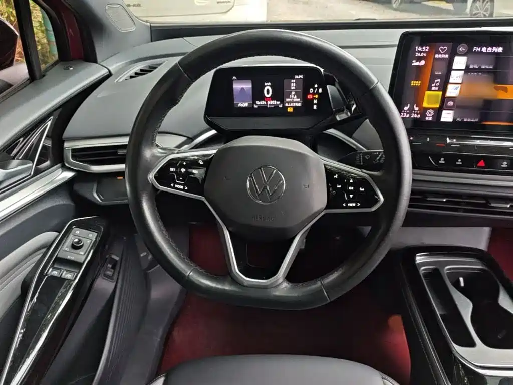 Volkswagen ID.4 Crozz — миниатюра 3
