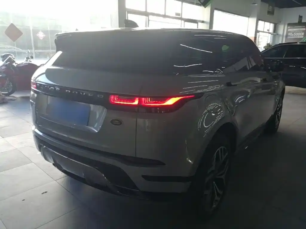Land Rover Evoque — миниатюра 7