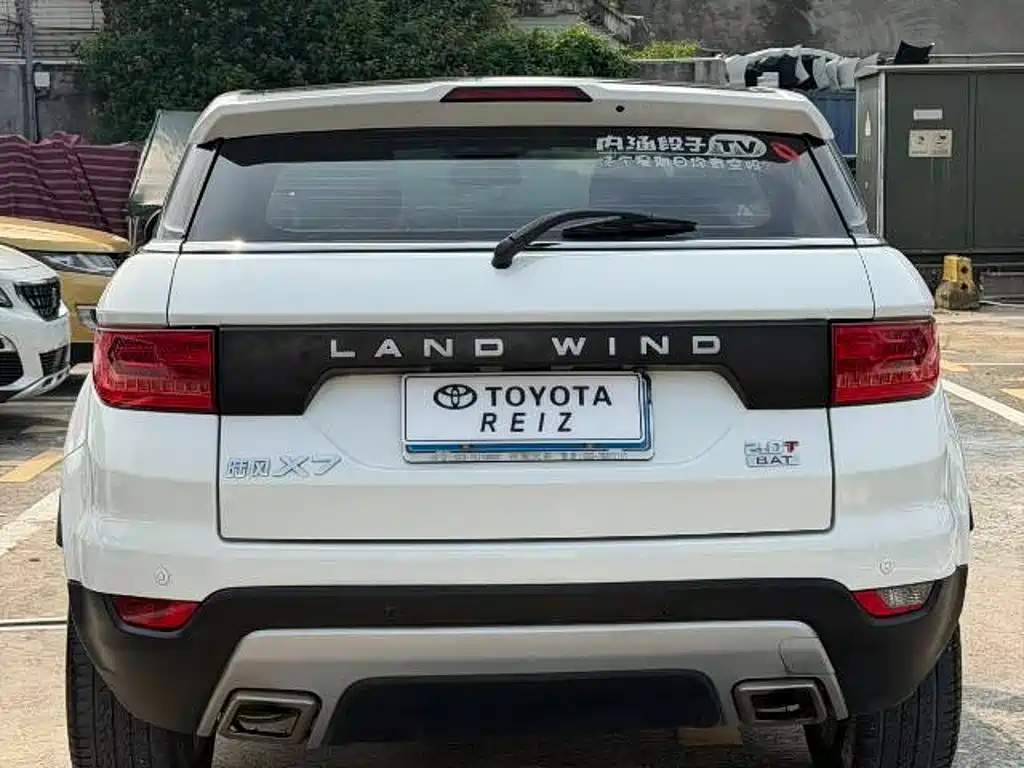 Landwind Landwind X7 — миниатюра 8