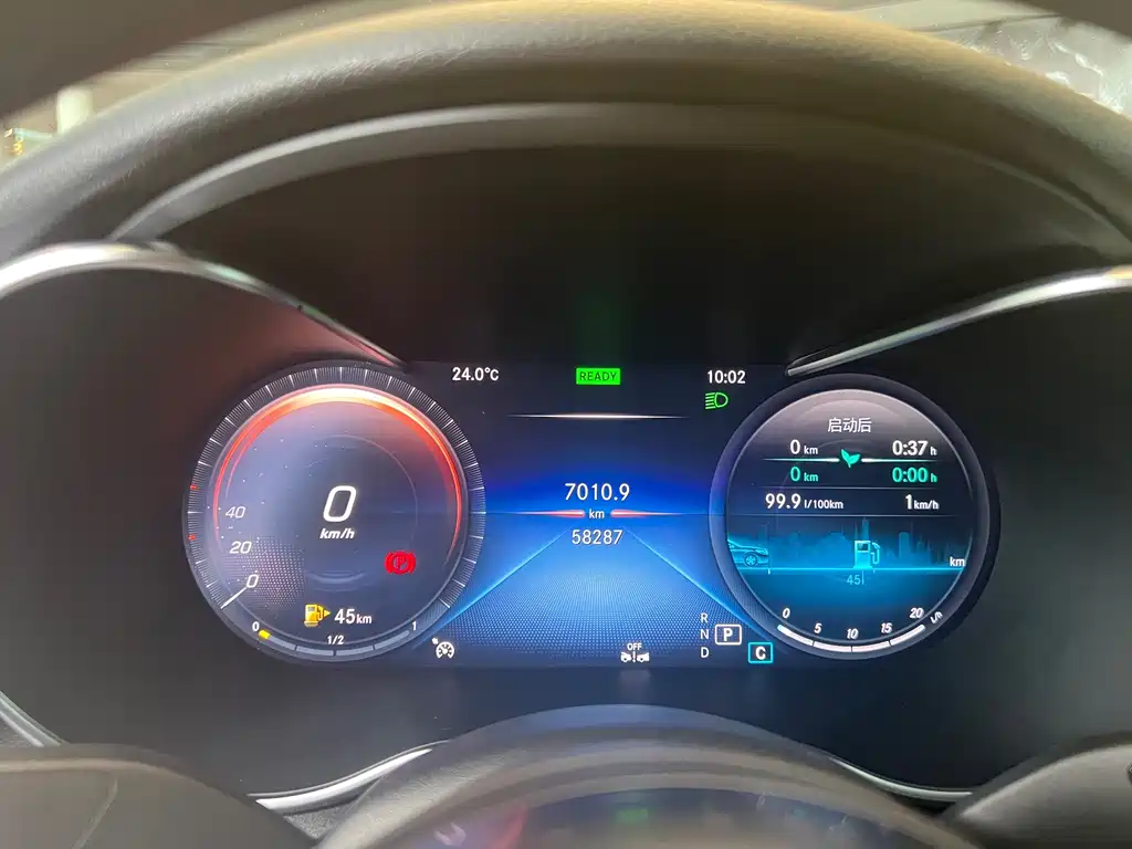 Mercedes-Benz C-Class — миниатюра 13