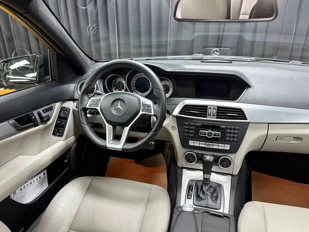 Mercedes-Benz C-Class (Import) — миниатюра 14