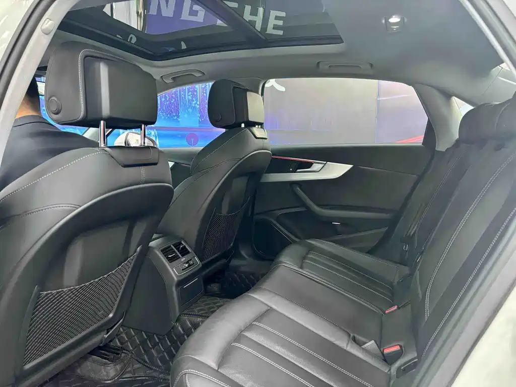 Audi A4L — миниатюра 8