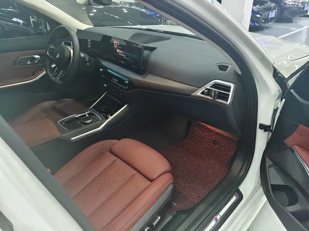 BMW 3 Series — миниатюра 21