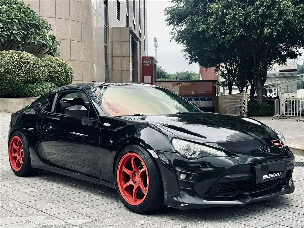 Toyota 86 2017 2.0L MT Luxury