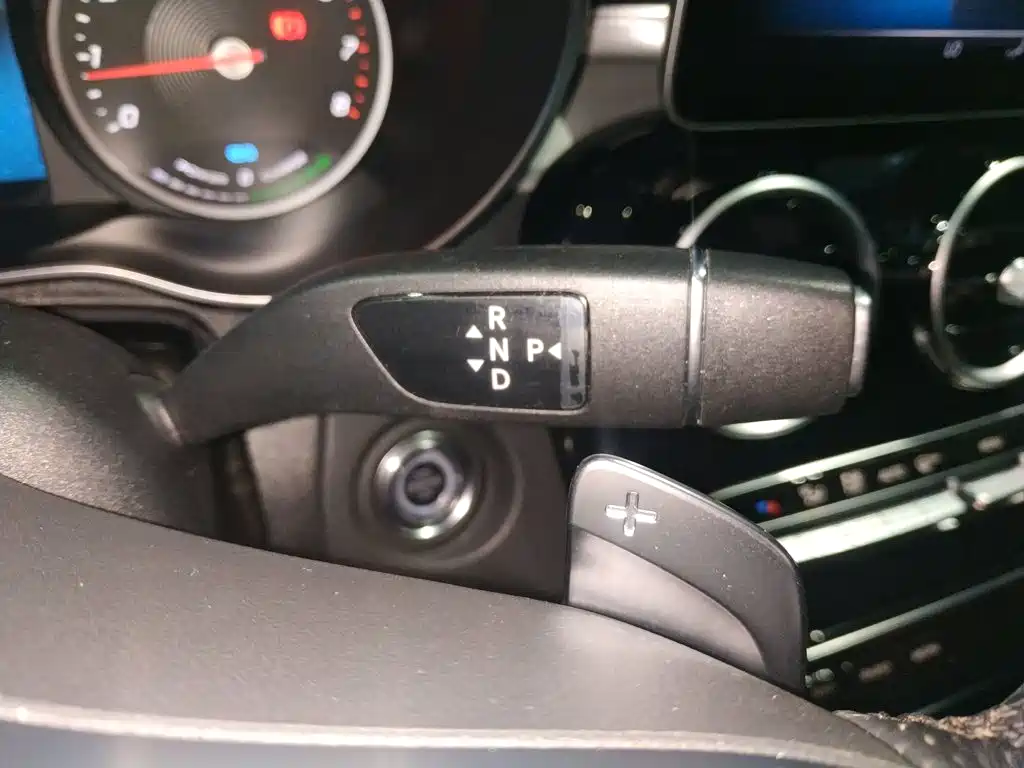 Mercedes-Benz C-Class — миниатюра 14