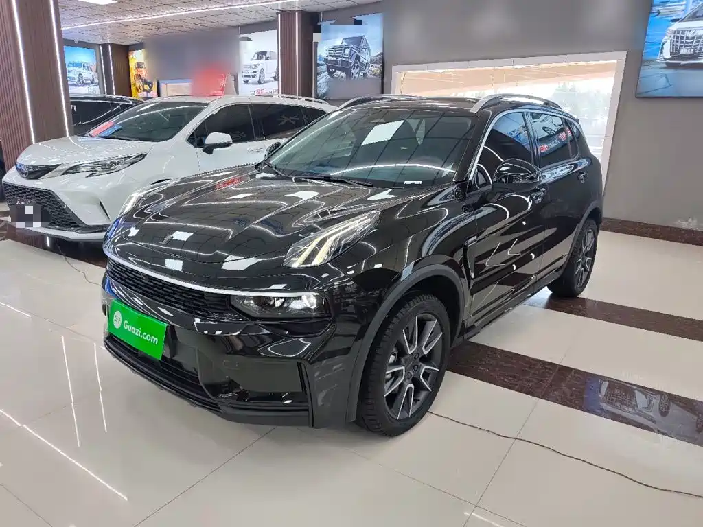 Lynk & Co 01 — миниатюра 2