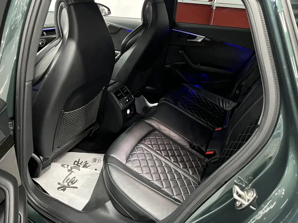 Audi S4 — миниатюра 11