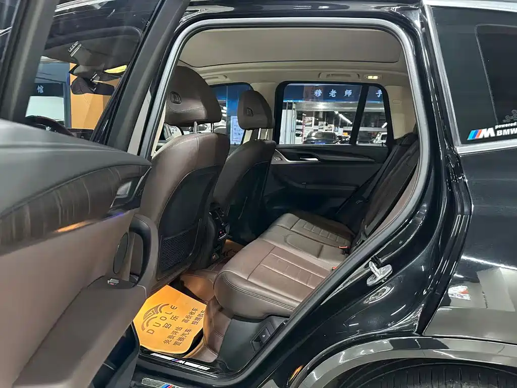 BMW X3 — миниатюра 6