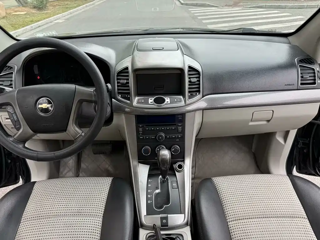 Chevrolet Captiva — миниатюра 6