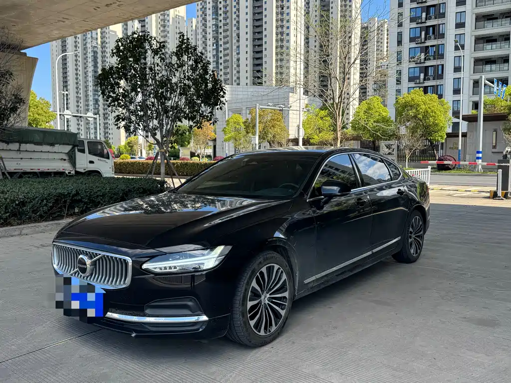 Volvo S90 2024