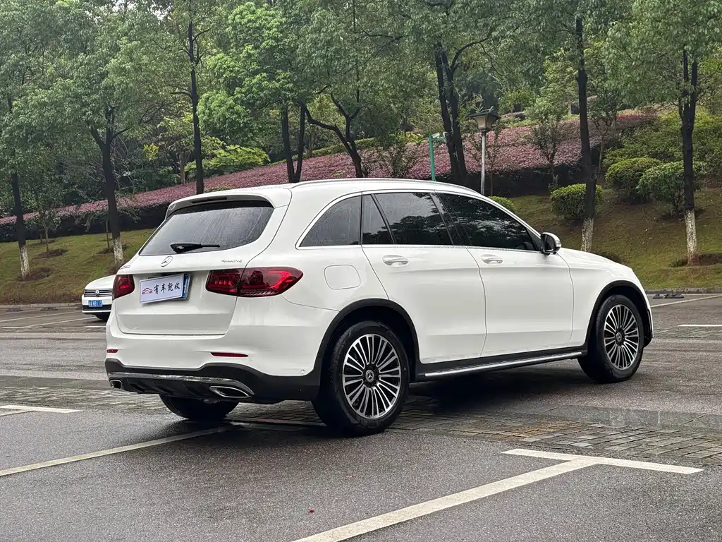 Mercedes-Benz GLC — миниатюра 9