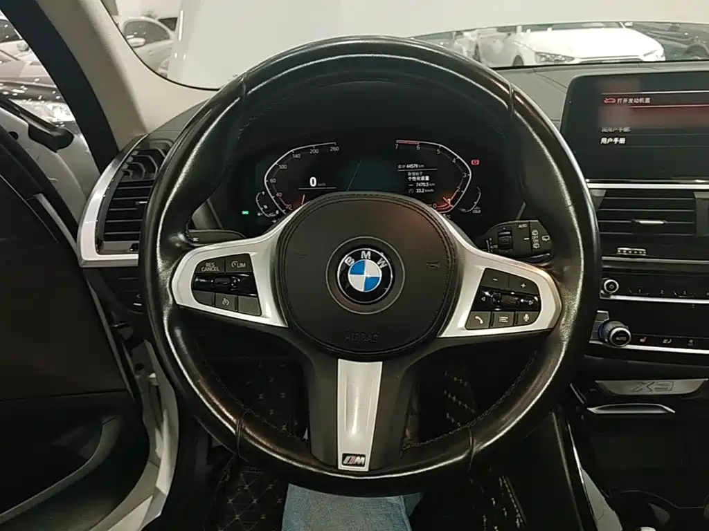BMW X3 — миниатюра 11