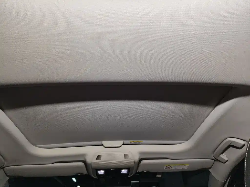 Volkswagen Golf — миниатюра 15