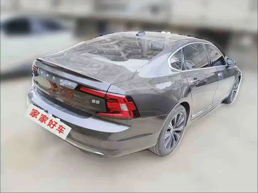 Volvo S90 — миниатюра 6