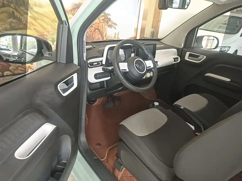 Wuling MINIEV — миниатюра 16