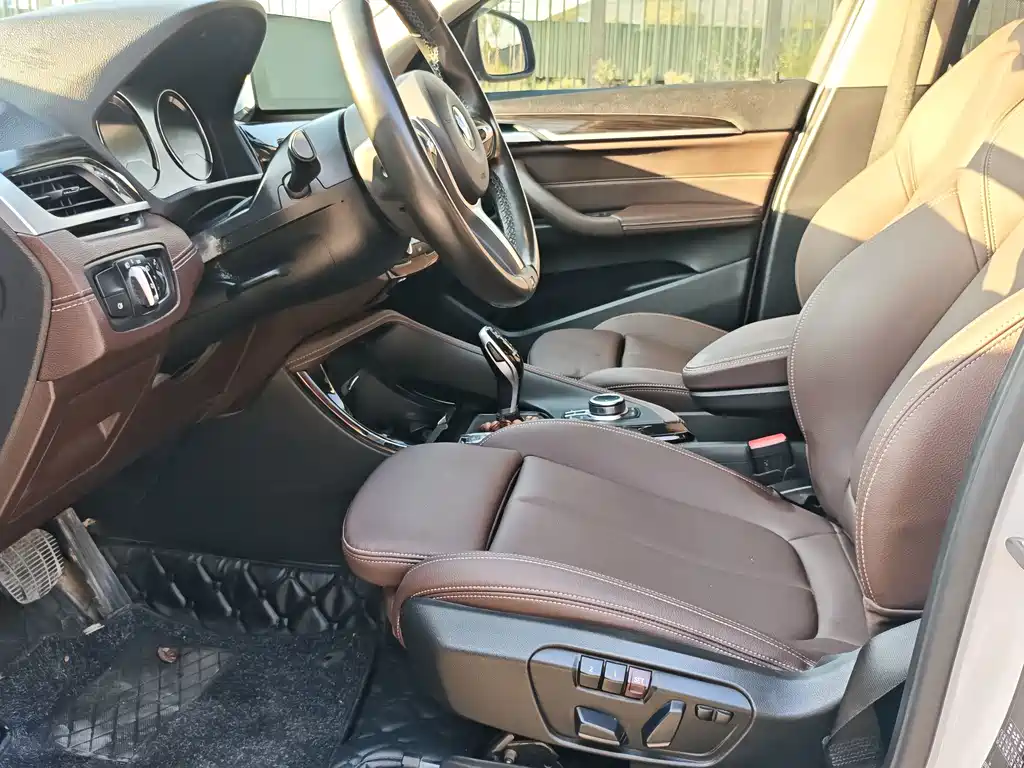 BMW X1 — миниатюра 7