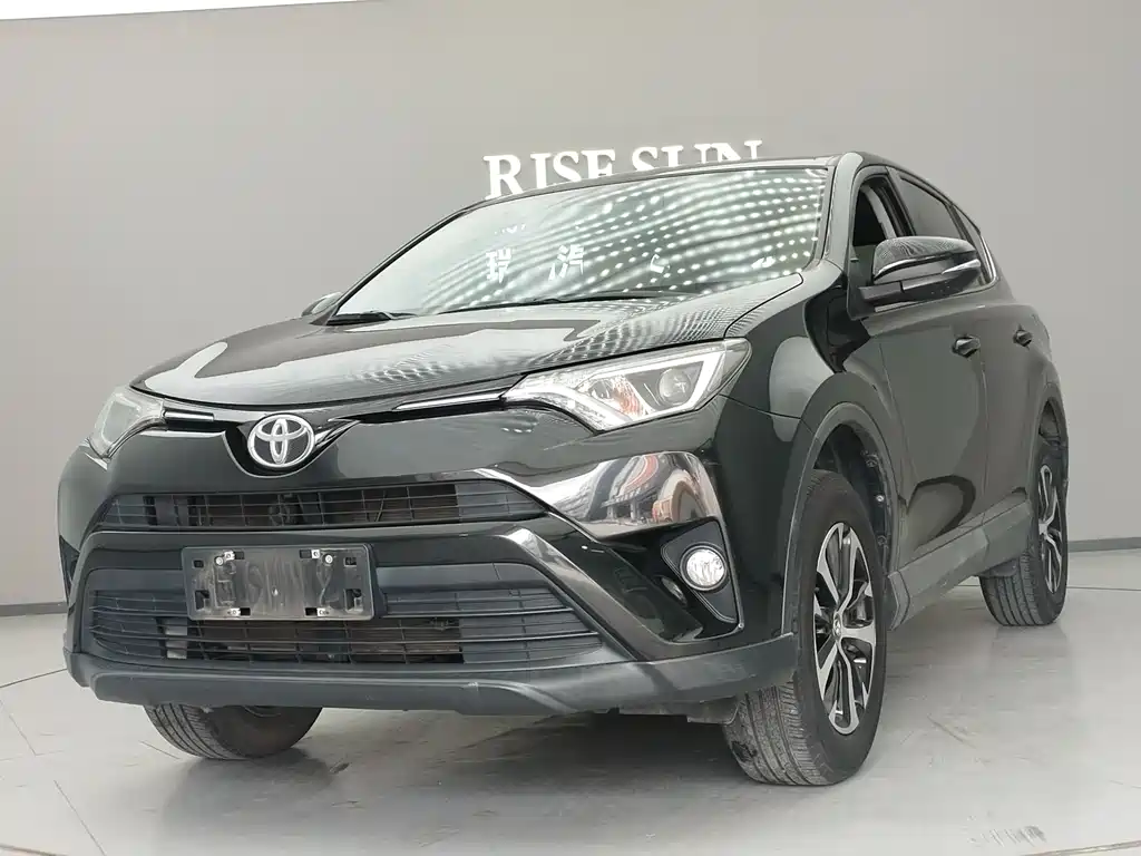 Toyota RAV4 2017
