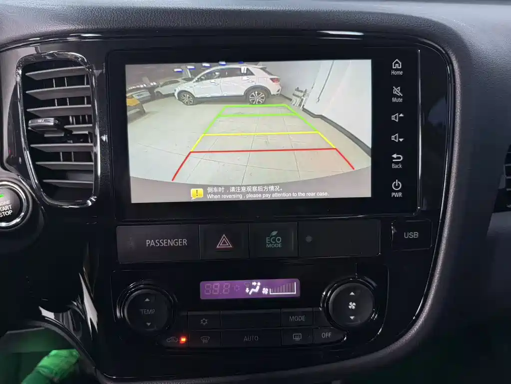 Mitsubishi Outlander Facelift 2.0L 2WD Smooth Travel Edition 5 seats, фото 14