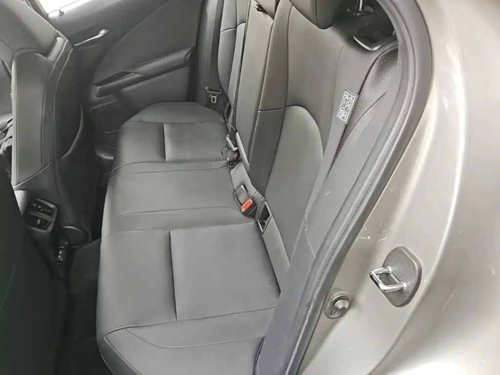 Lexus UX New Energy — миниатюра 22