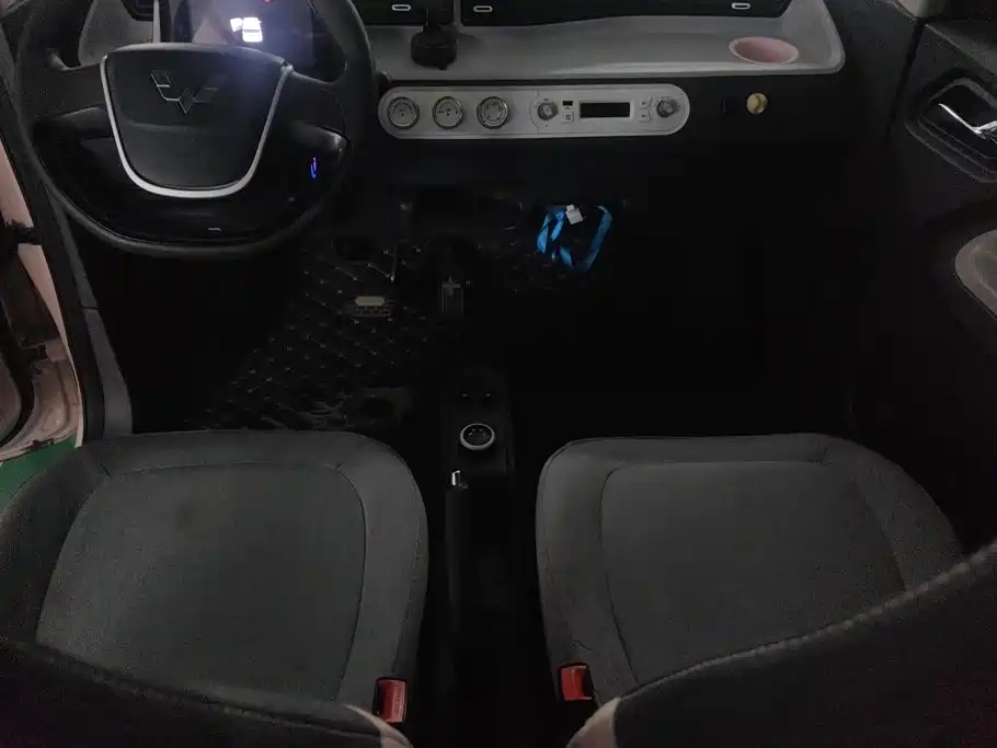 Wuling MINIEV — миниатюра 16