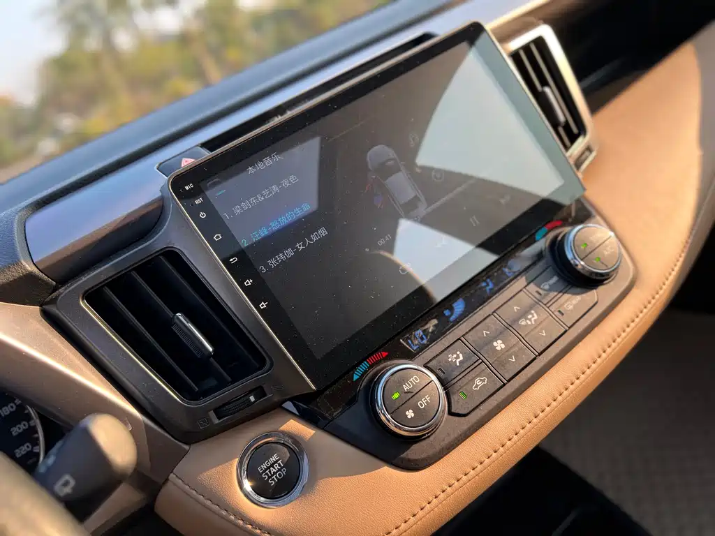 TOYOTA RAV4 RONGFANG