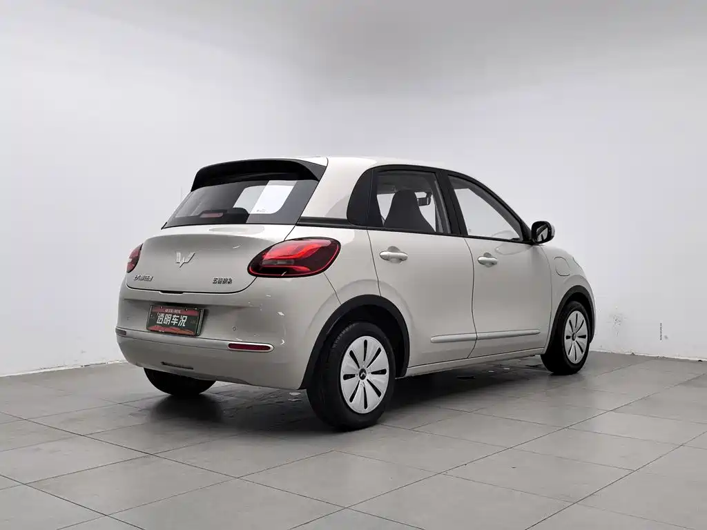 Wuling Bingo — миниатюра 2