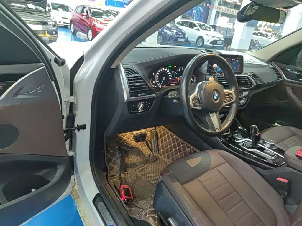 BMW X3 — миниатюра 16