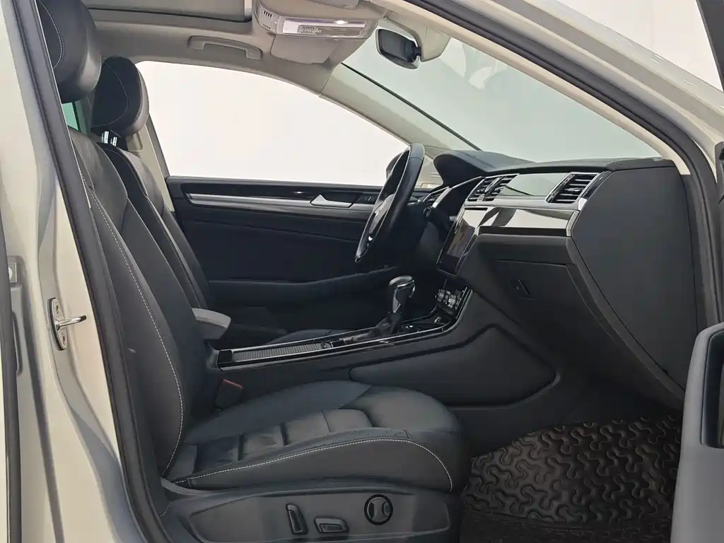 Volkswagen Phideon — миниатюра 10