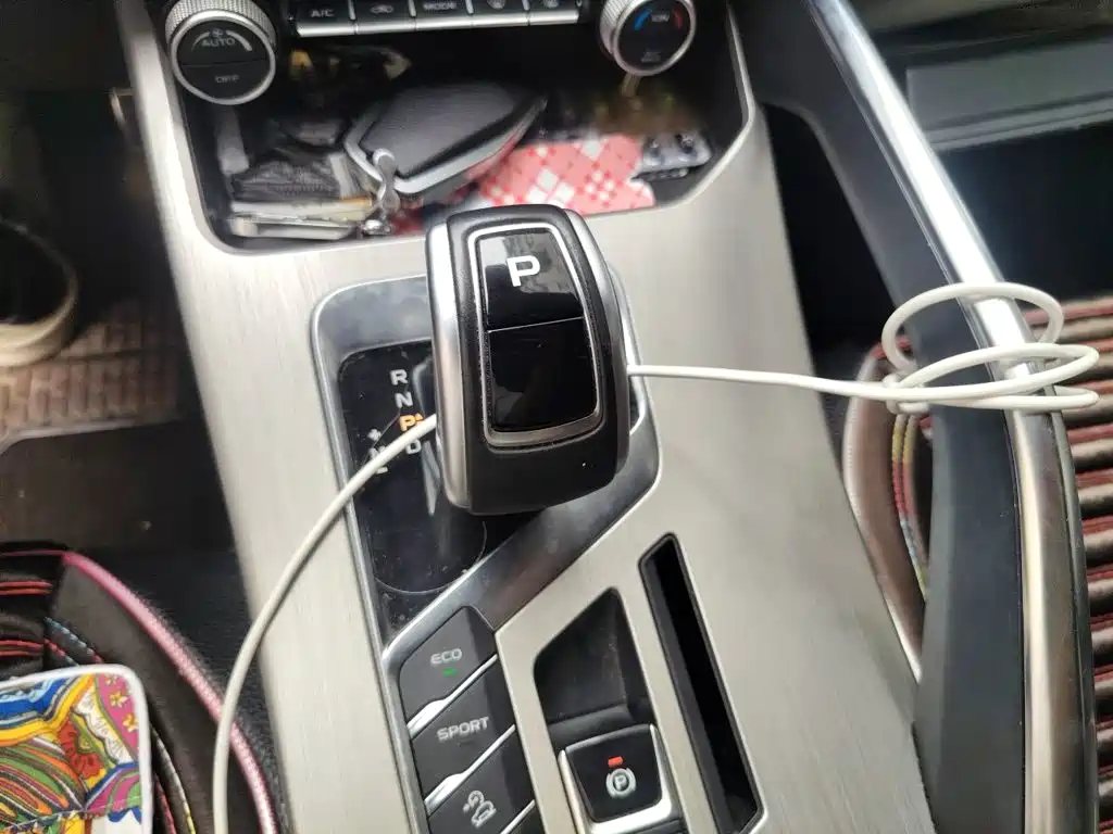 Geely Binyue — миниатюра 7