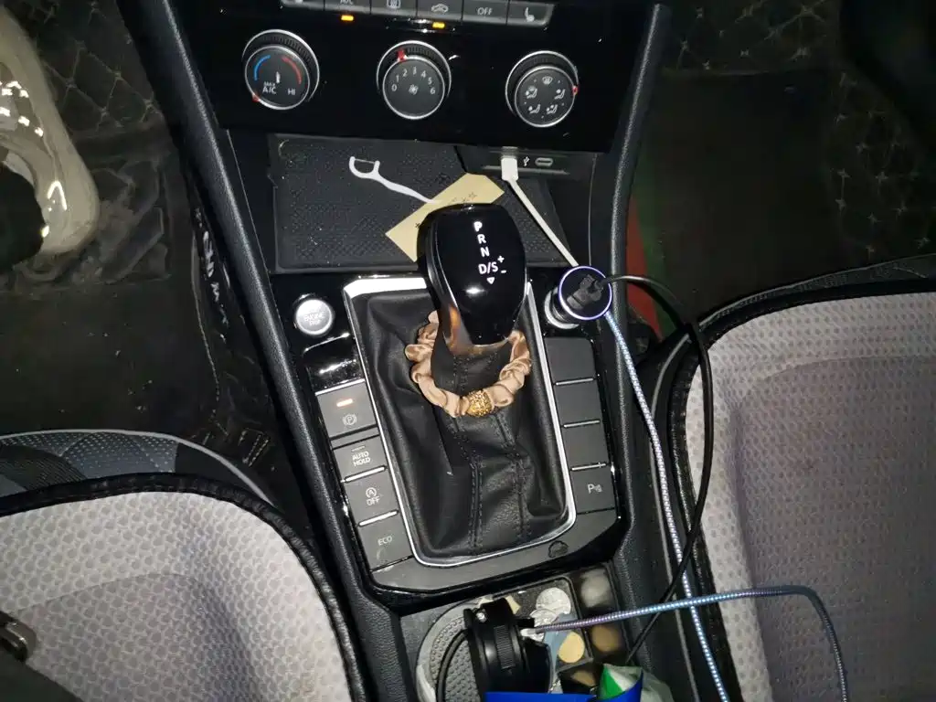Volkswagen Sagitar — миниатюра 7