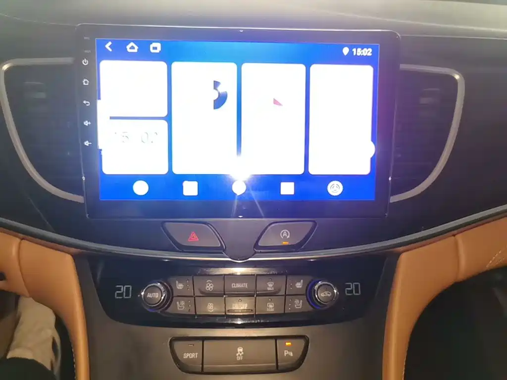 Buick LaCrosse — миниатюра 13