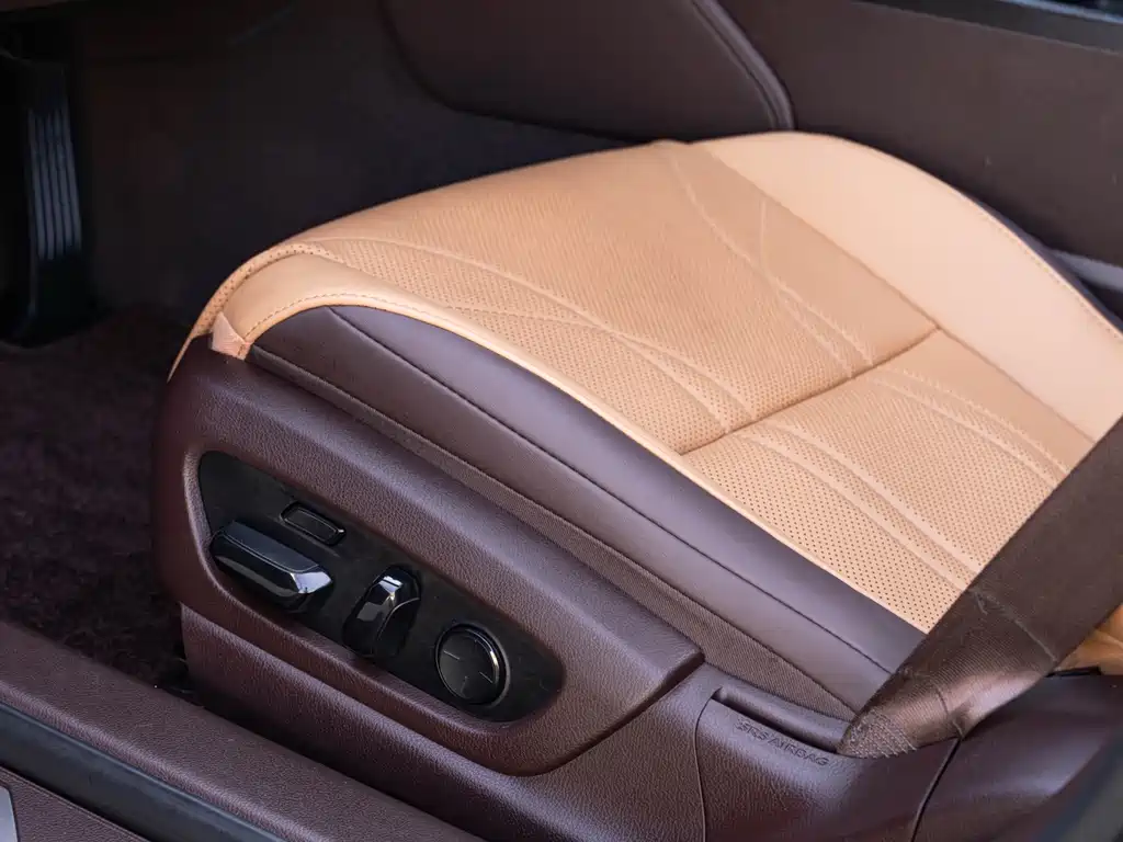 Lexus ES — миниатюра 20