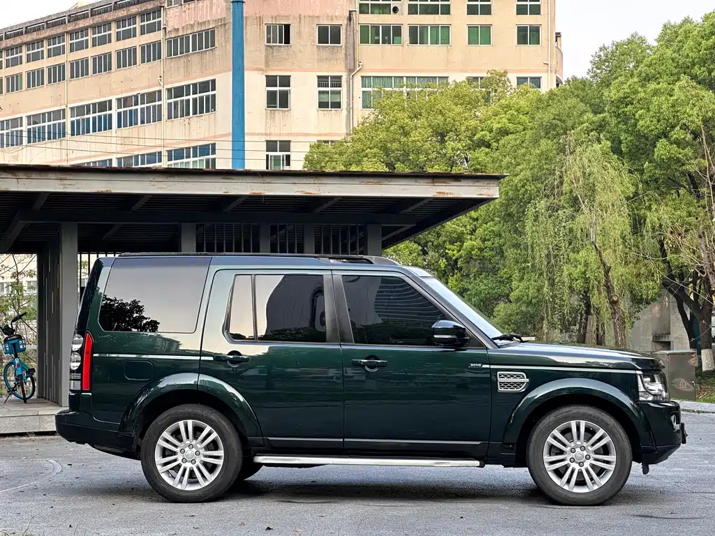 Land Rover Discovery 2016 3.0 SC V6 HSE